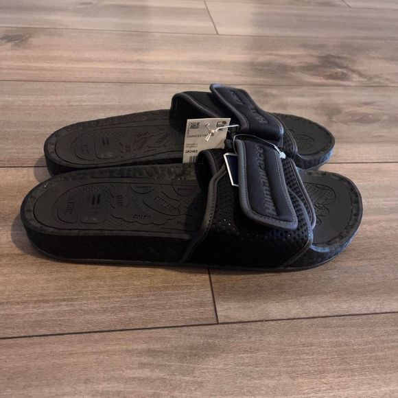 Adidas Pharrell Williams Human Race Logo Triple Black Slide Mens 10 - Picture 3 of 7